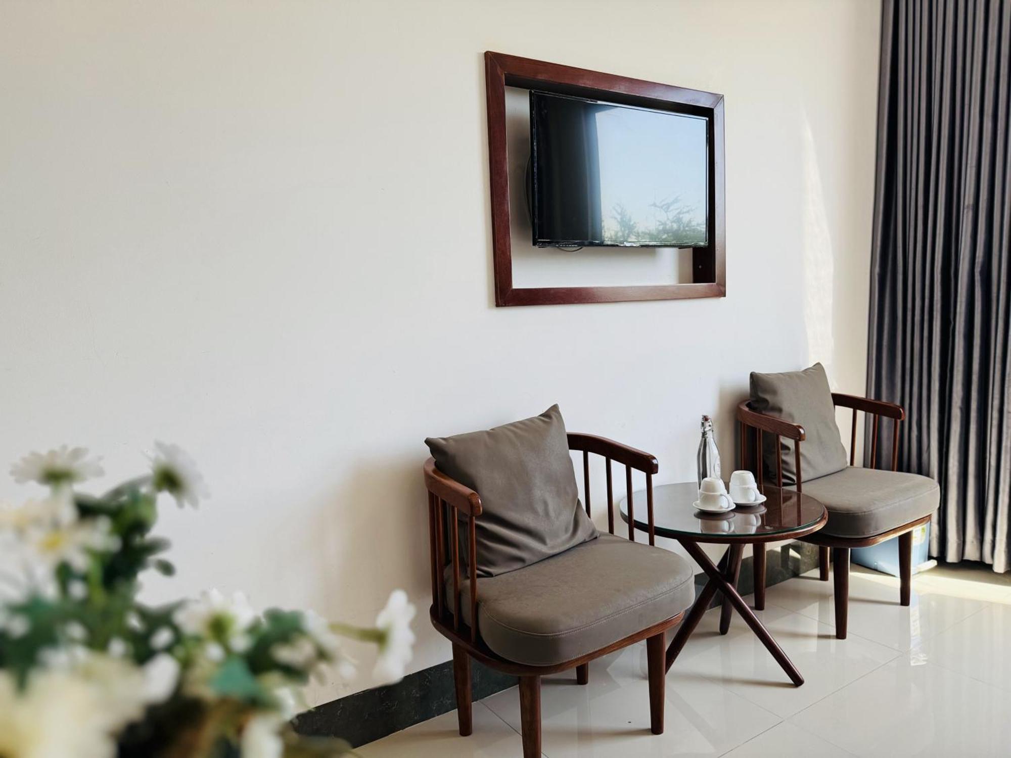 Hotel Khach San Ninh Chu Phan Rang Exterior foto